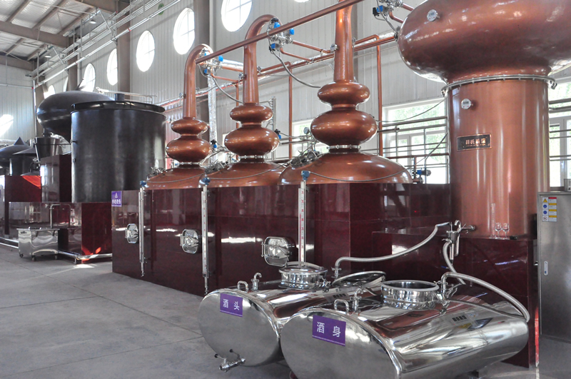 寧夏白蘭地產(chǎn)業(yè)新篇章 西北最大基酒蒸餾項(xiàng)目投產(chǎn)，賦能葡萄酒加工全產(chǎn)業(yè)鏈